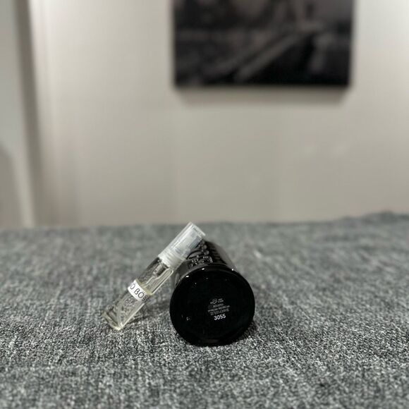 Hugo Boss Bottled - Picture 2 of 3